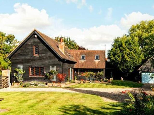 House for sale in Aylesbury, Buckinghamshire