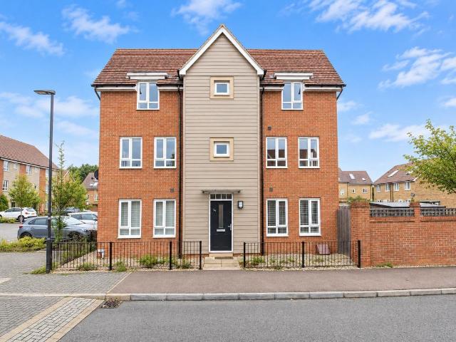 Apartment for rent in Stratford Park, Milton Keynes