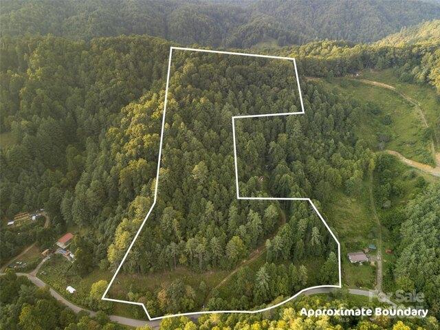 Land for sale in Yancey, North Carolina