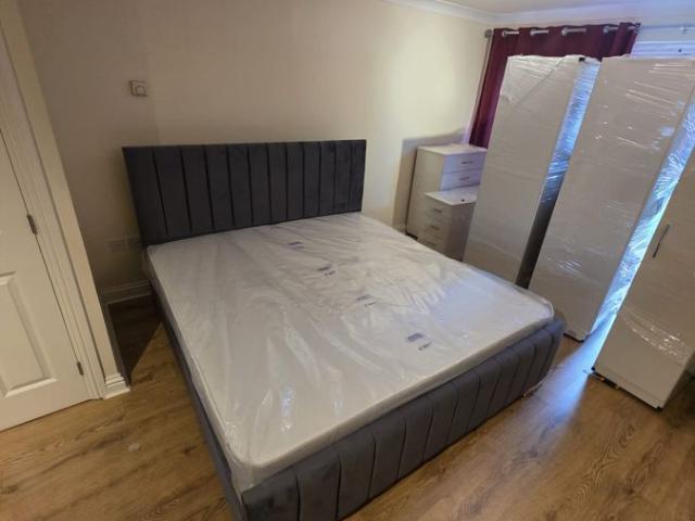 Room for rent in London Borough of Ealing, Greater London
