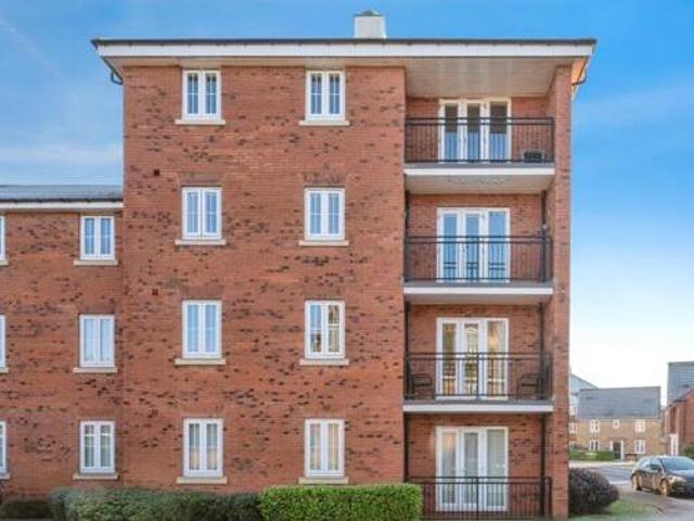 House for sale in Lakeside, South Yorkshire