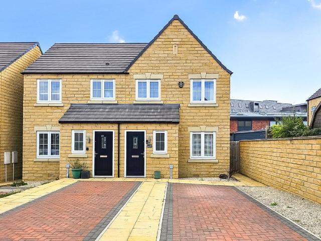House for rent in Spacey Houses, Pannal