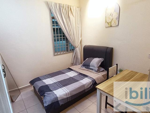 Room for rent in Wellesley, Penang