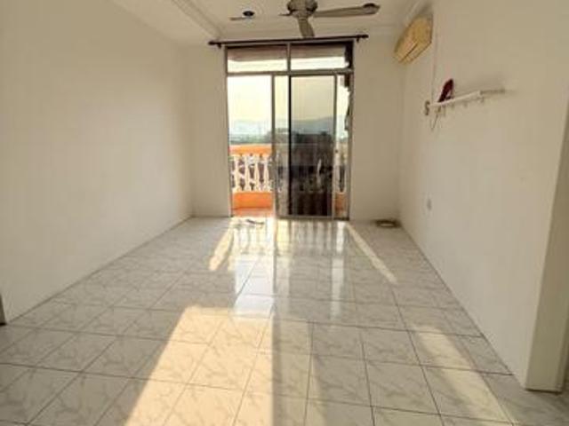 Apartment for sale in Wellesley, Penang