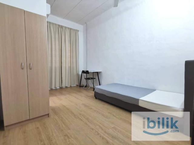 Room for rent in Wellesley, Penang