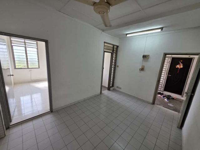 Apartment for sale in Wellesley, Penang