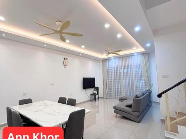 Terraced House for rent in Wellesley, Penang