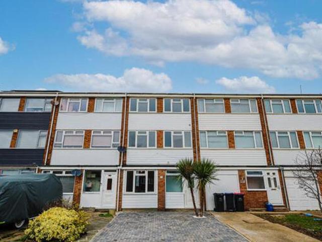 House for sale in Alton Barnes