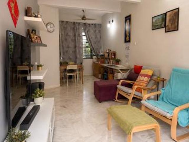 Flat for sale in Wellesley, Penang