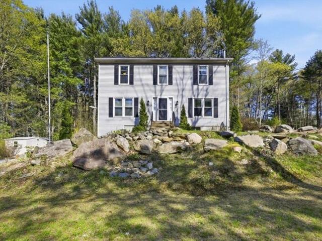 House for sale in Sutton, Massachusetts
