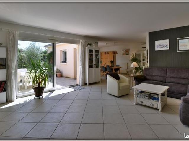 Maison vente à Poitiers, Buxerolles