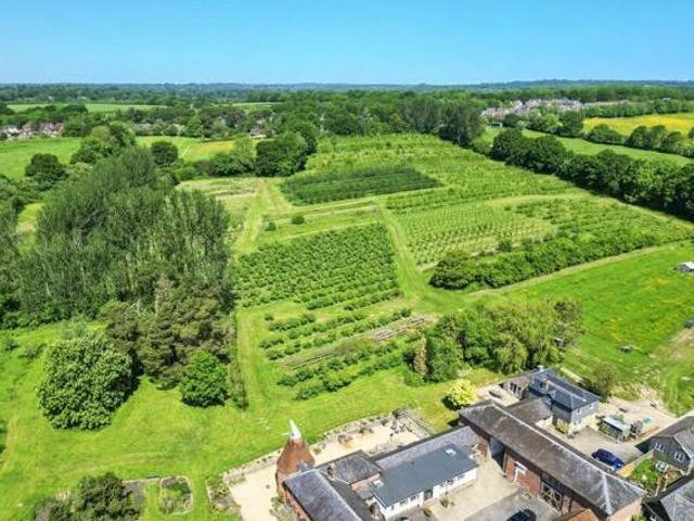 House for sale in Uckfield, Cross In Hand