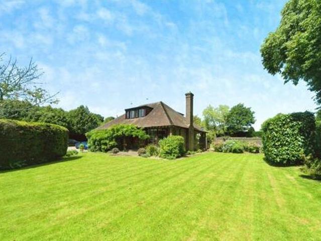 House for sale in Uckfield, Cross In Hand