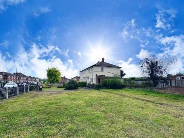 House for sale in Kettlebrook, Staffordshire