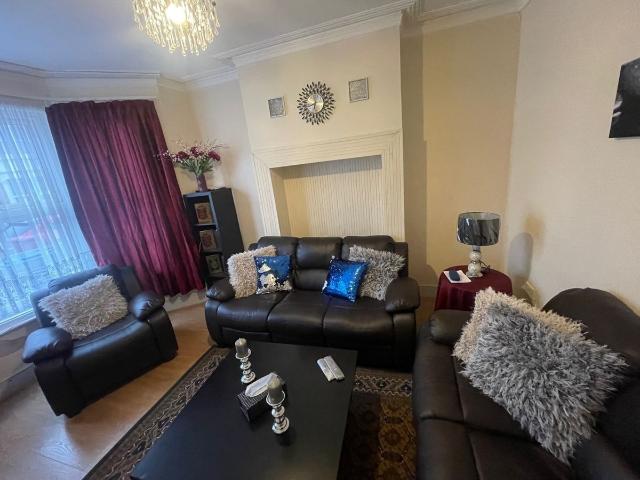 House for rent in Dollis Hill, Greater London