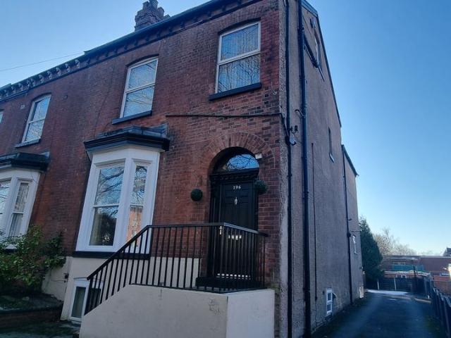Apartment for rent in Mile End, Hazel Grove
