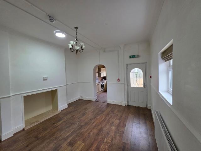 Apartment for rent in Mile End, Hazel Grove