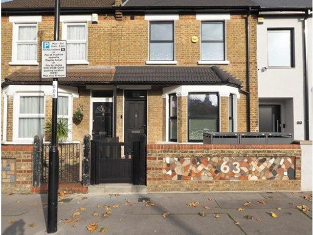 House for rent in London Borough of Croydon, Greater London