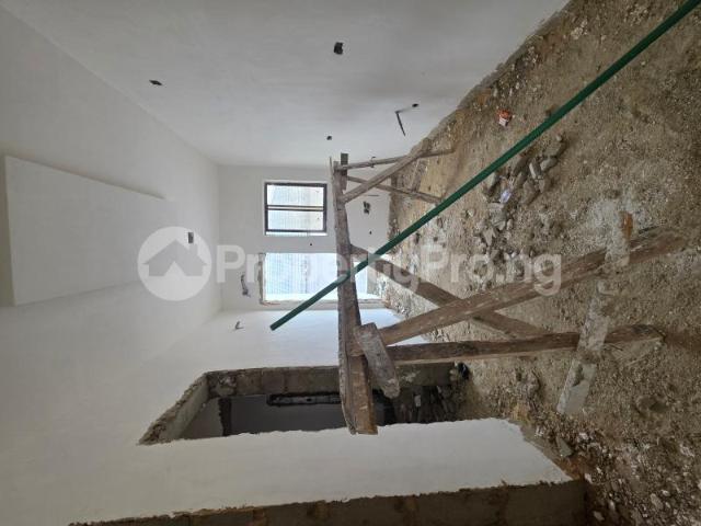 Apartment for sale in Eti Osa, Abuja