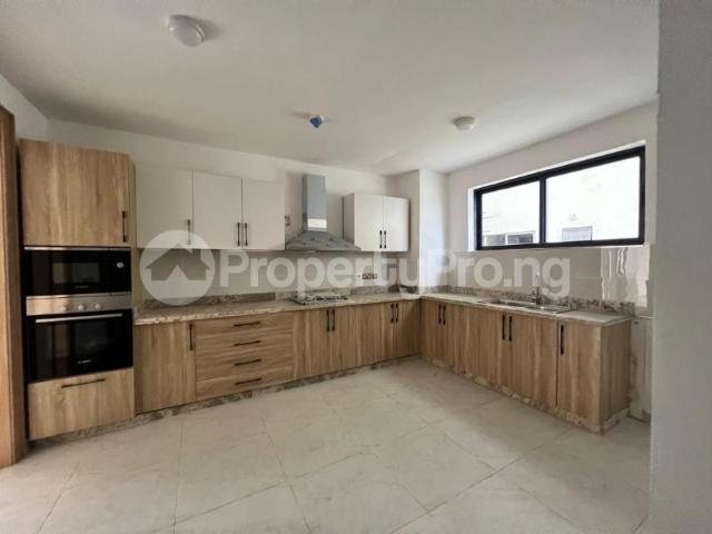 Apartment for sale in Eti Osa, Abuja