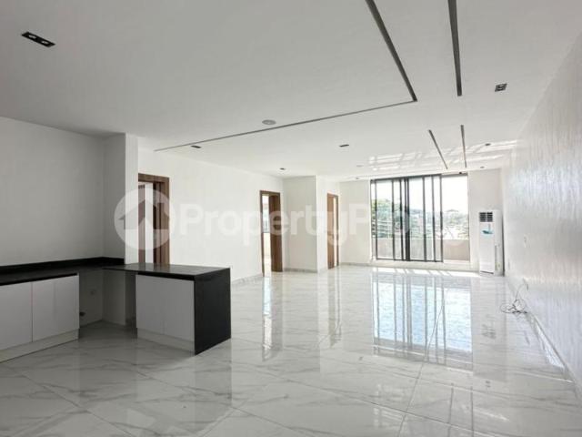 House for sale in Eti Osa, Abuja