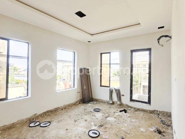 House for sale in Eti Osa, Abuja