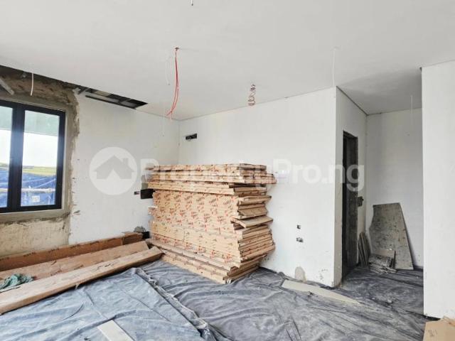 House for sale in Eti Osa, Abuja