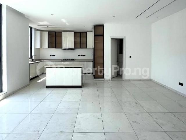 House for sale in Eti Osa, Abuja