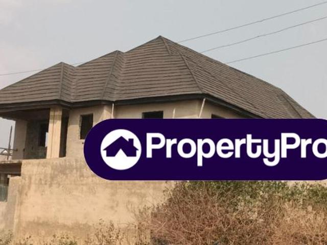 Apartment for sale in Ikorodu, Lagos