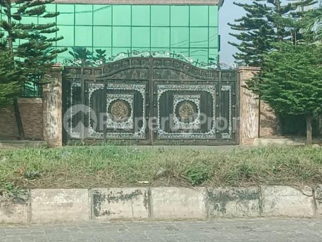 House for sale in Amuwo Odofin, Abuja