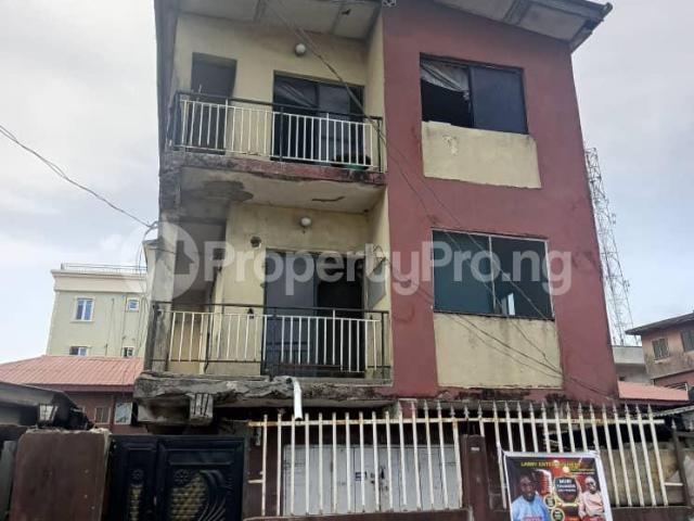 House for sale in Surulere