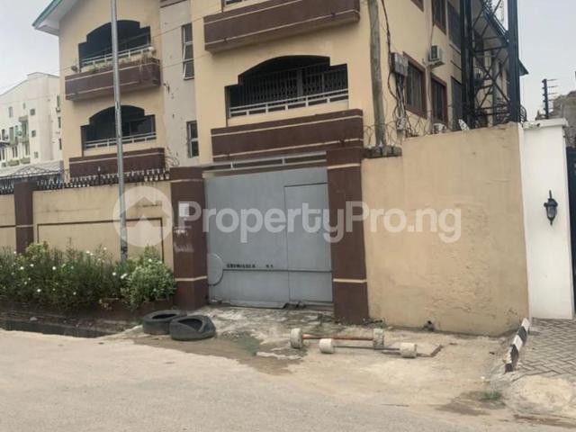 House for sale in Ikeja , Abuja
