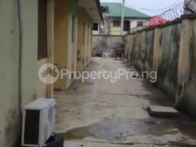 Bungalow for sale in Alimosho, Abuja