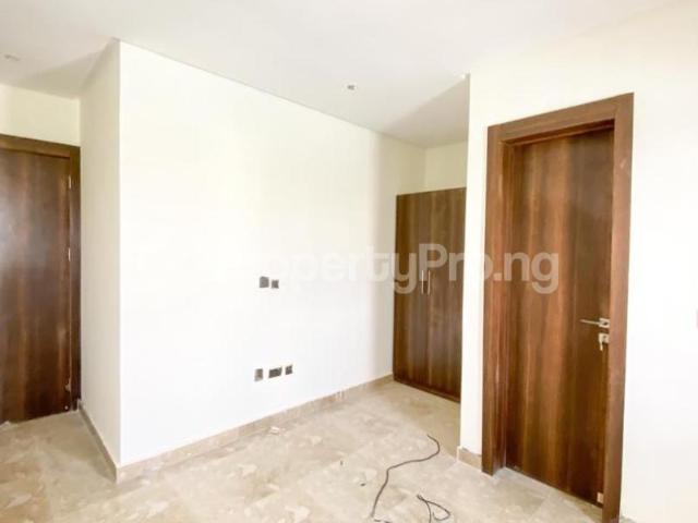 House for sale in Surulere