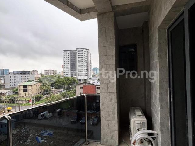 Apartment for sale in Eti Osa, Abuja