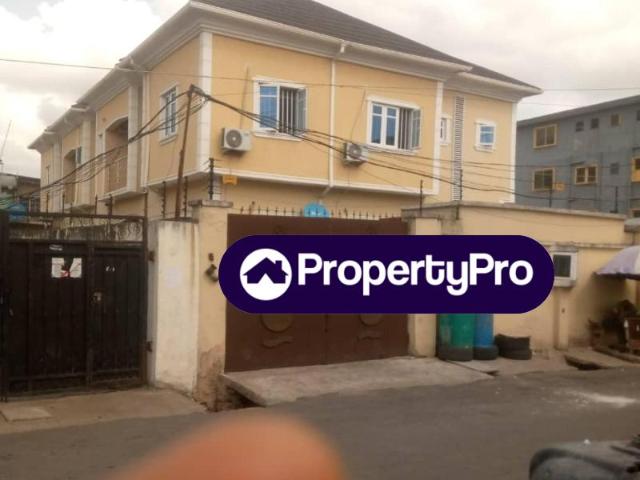 Apartment for sale in Surulere Apartment for sale in Surulere