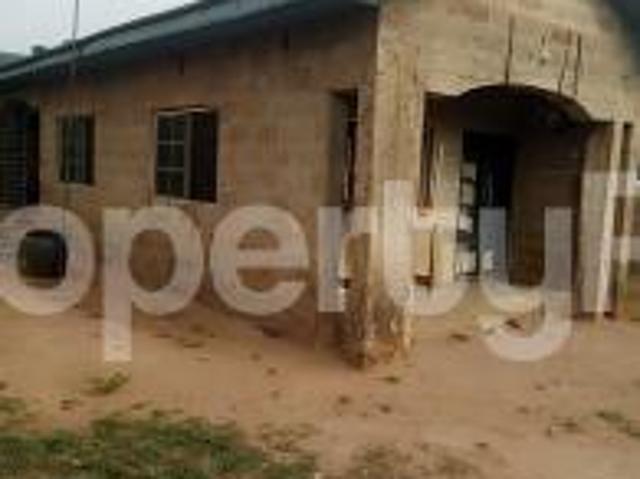Bungalow for sale in Ojo, Ido