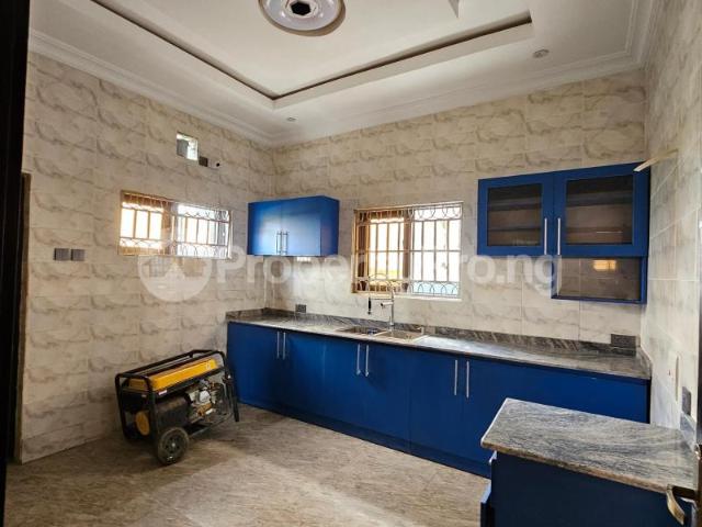 Duplex for sale in Ojo