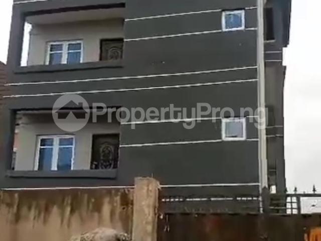 House for sale in Surulere