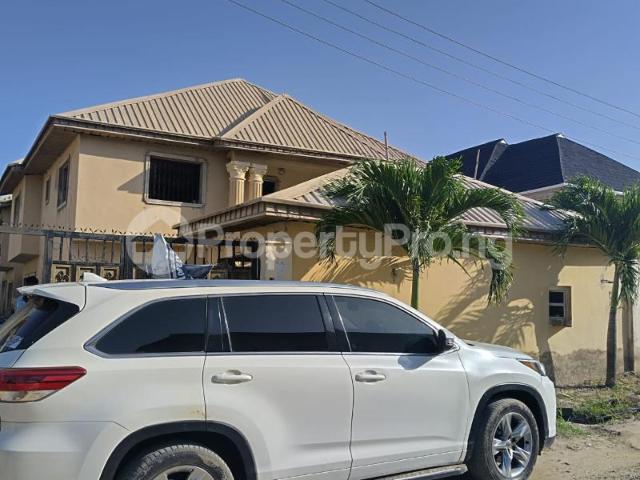 Duplex for sale in Ikorodu, Abuja