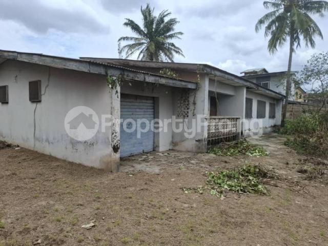 Bungalow for sale in Ojo