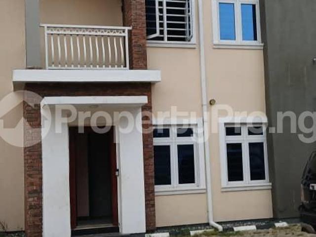Duplex for sale in Alimosho, Abuja