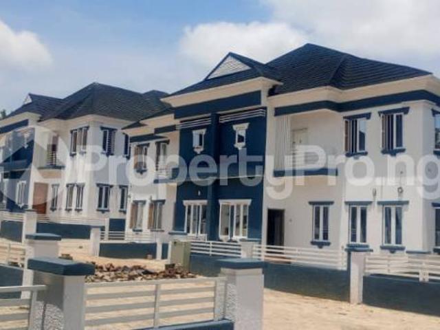 House for sale in Ojo