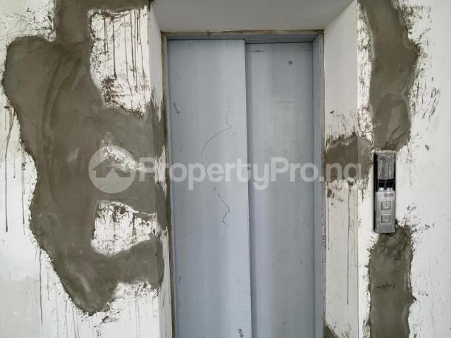House for sale in Surulere