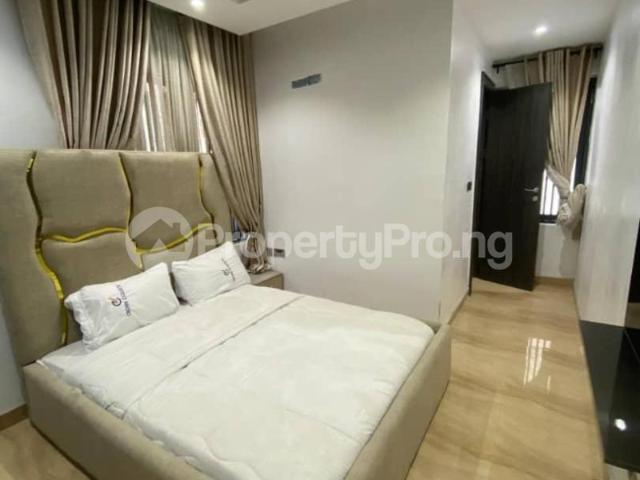 House for sale in Surulere