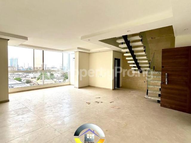 Apartment for sale in Eti Osa, Abuja