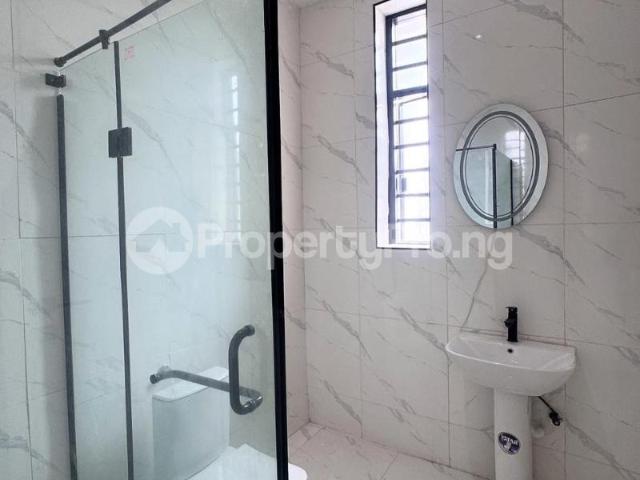 House for sale in Eti Osa, Abuja