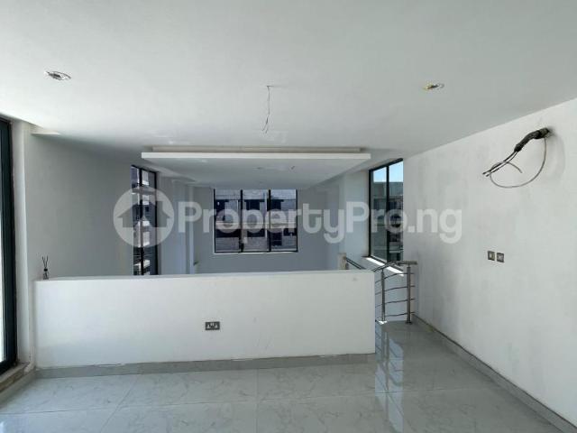 Apartment for sale in Eti Osa, Abuja