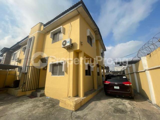 Duplex for sale in Amuwo Odofin, Abuja