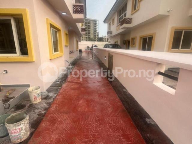 Duplex for sale in Eti Osa, Abuja
